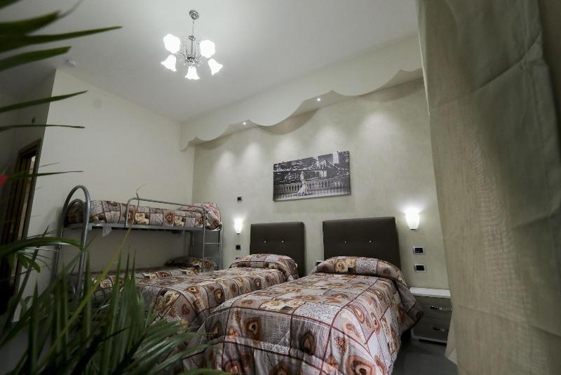 Donn'Anna Suite Naples Exterior photo
